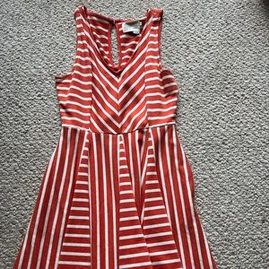 Cute work dress from Anthropologie. Worn twice. Stretchy!